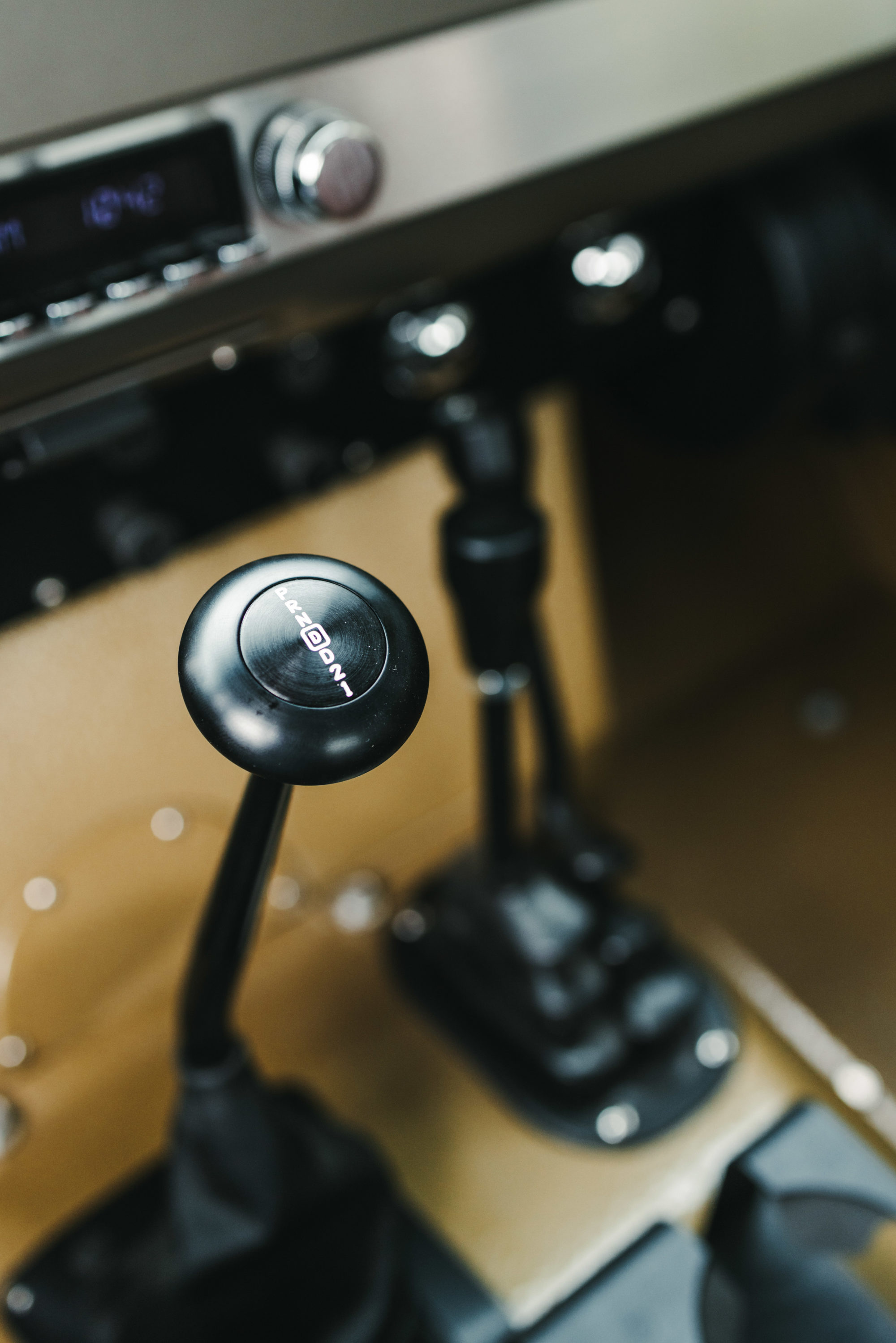 Scout 800 shifter