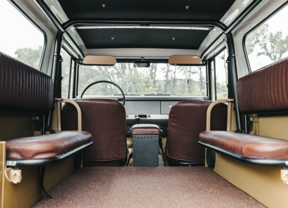 Scout 800 interior