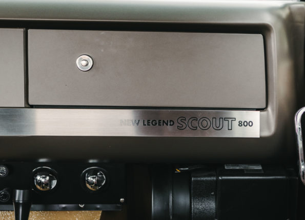 Scout 800 glovebox